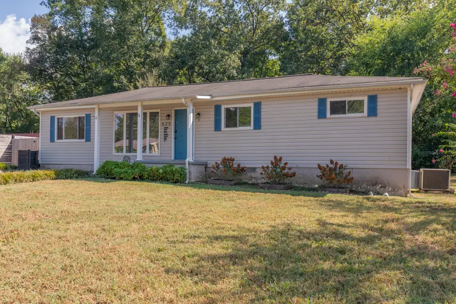625 Union Avenue, Rossville, GA 30741 - #2