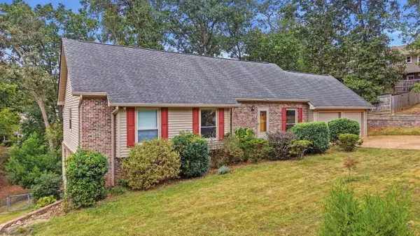1624 Starboard Drive, Hixson, TN 37343