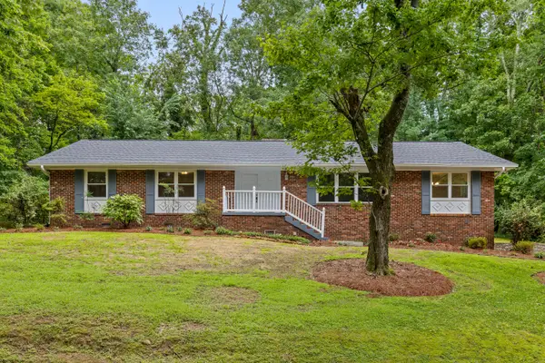 316 Green Gorge Road, Signal Mountain, TN 37377