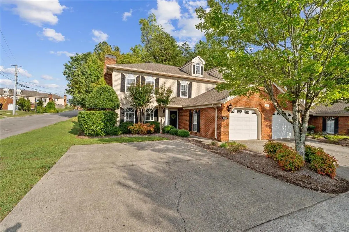 1698 N Summit Drive #Unit 220, Dalton, GA 30721 - #1