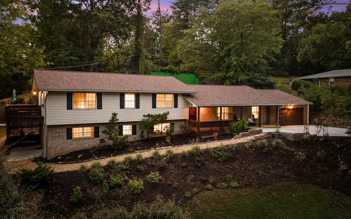 3008 Brownwood Drive, Chattanooga, TN 37404 - #1