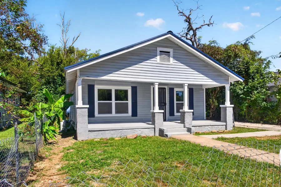 511 W Gordon Avenue, Rossville, GA 30741 - #2