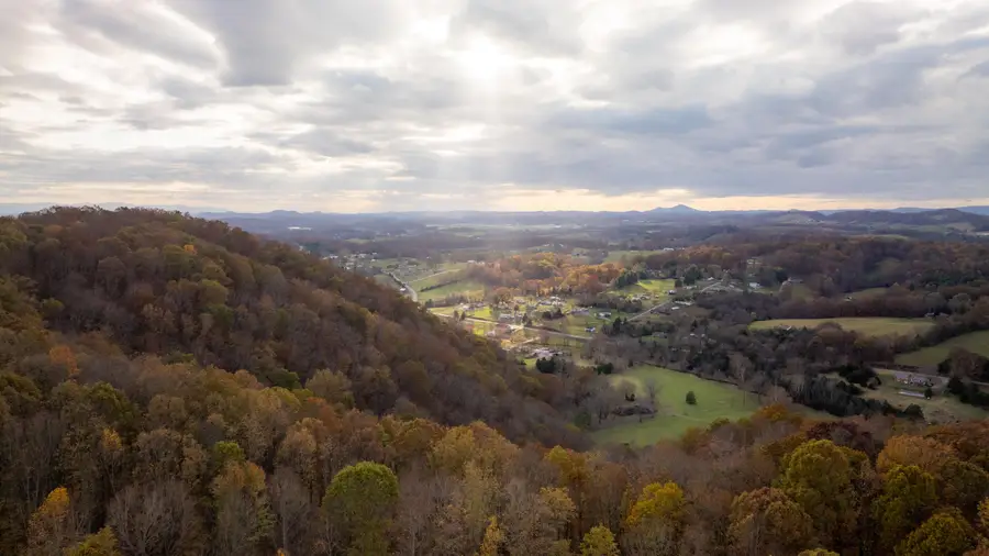 544 Ethel Beard Road, Blountville, TN 37617 - #3