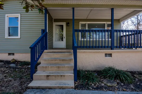 2 Polk Circle, Fort Oglethorpe, GA 30742