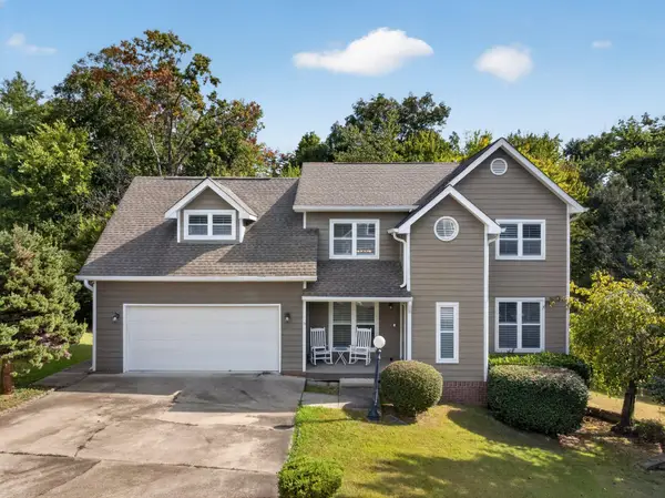 8014 Woodstone Drive, Hixson, TN 37343