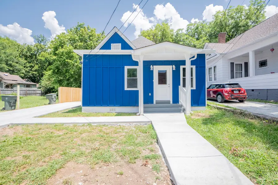 2708 N Chamberlain Avenue, Chattanooga, TN 37406 - #2