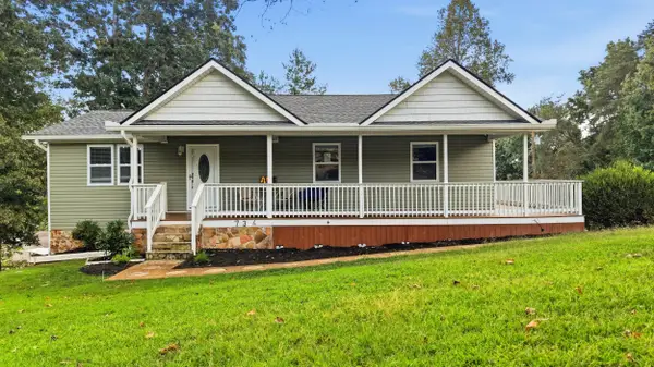 734 Crestridge Drive, Rossville, GA 30741