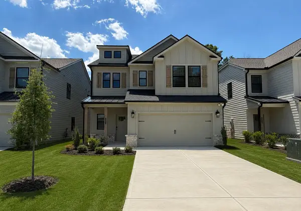 9282 Alban Chase Drive #5, Ooltewah, TN 37363