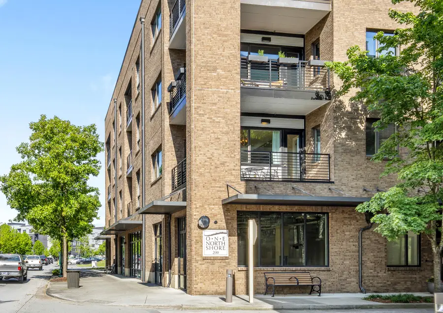 200 Manufacturers Road #Apt 221, Chattanooga, TN 37405 - #2