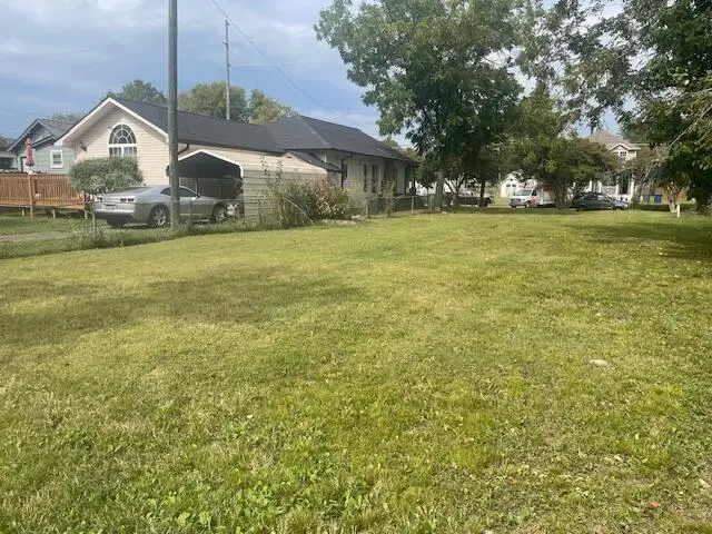 2204 E 12th Street, Chattanooga, TN 37404 - #2