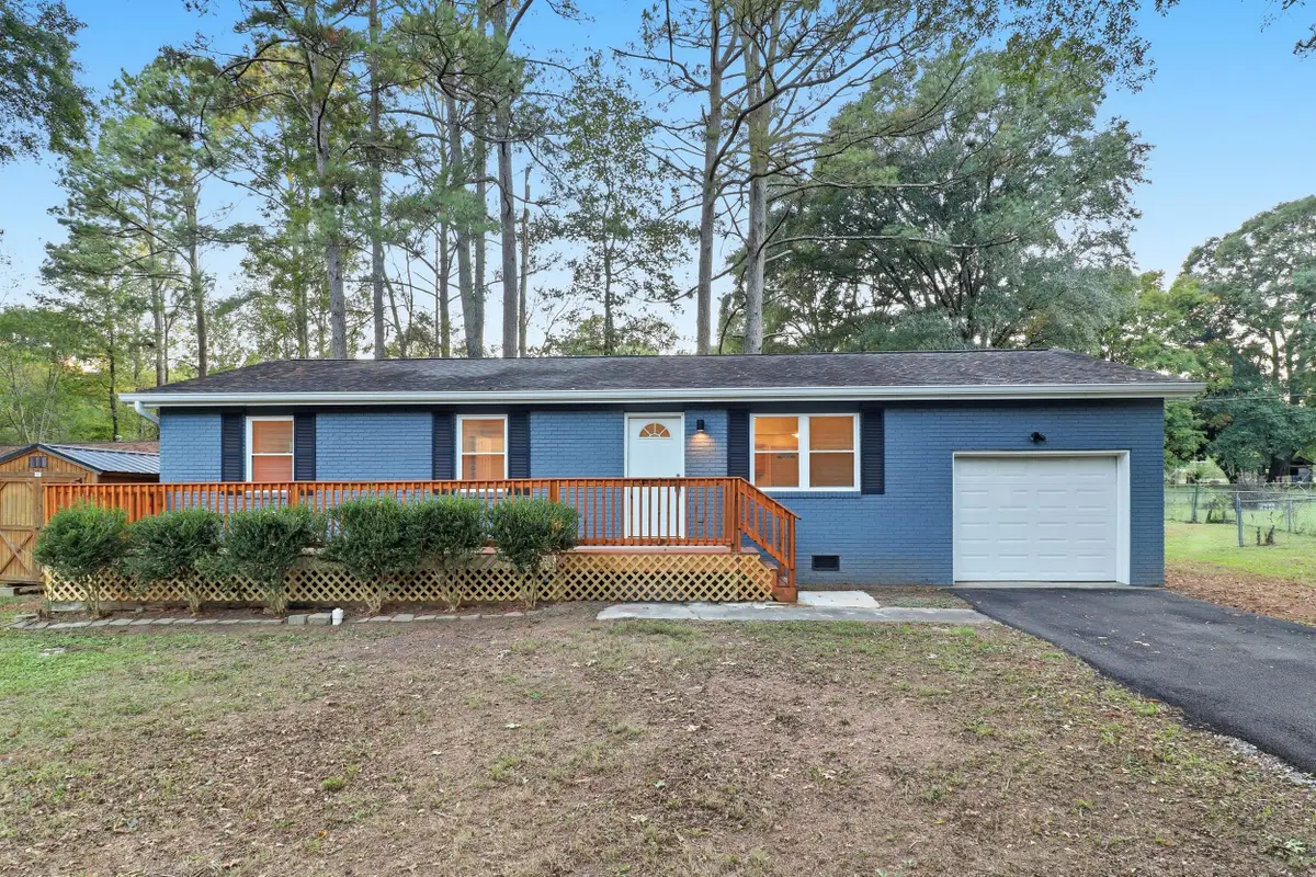 106 Park Street, Chickamauga, GA 30707 - #1