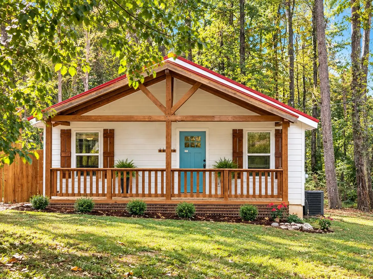 1002 Russell Hill Road Nw, Sugar Valley, GA 30746 - #1