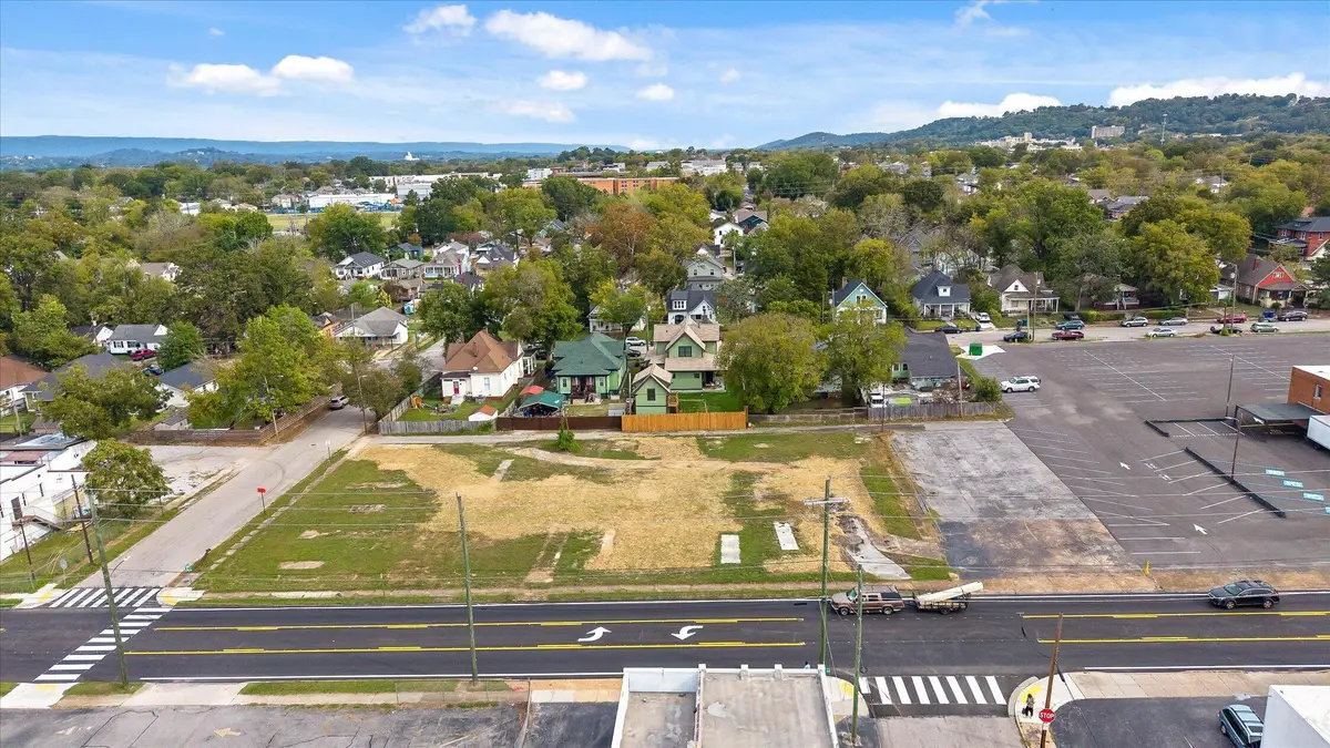 2009 E Main Street, Chattanooga, TN 37404 - #1