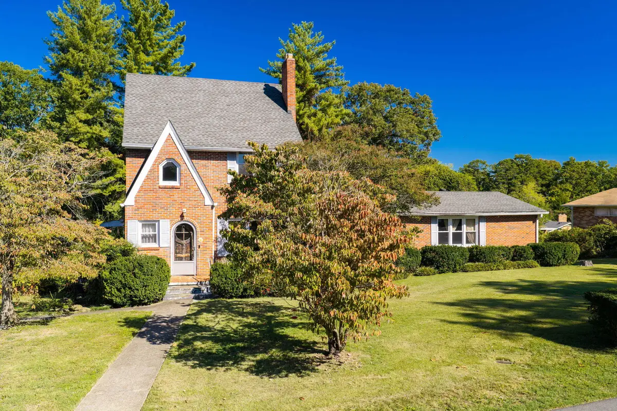 1621 S Rugby Place, Chattanooga, TN 37412 - #1