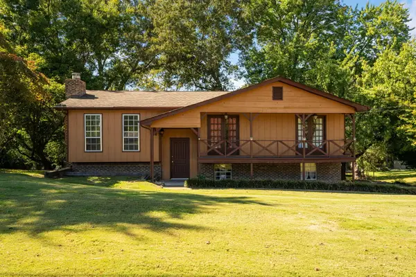 7028 Pinebrook Drive, Harrison, TN 37341
