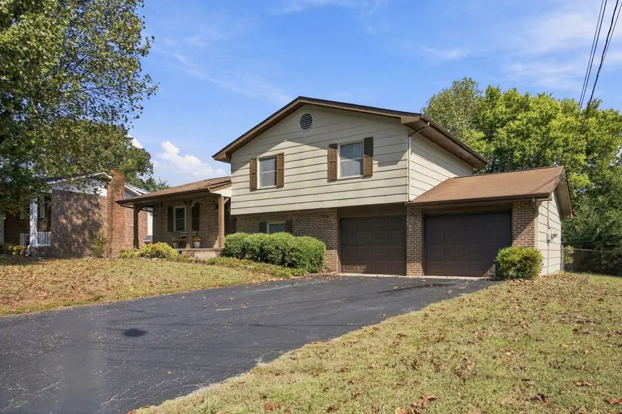 8155 Richland Drive, Hixson, TN 37343 - #2