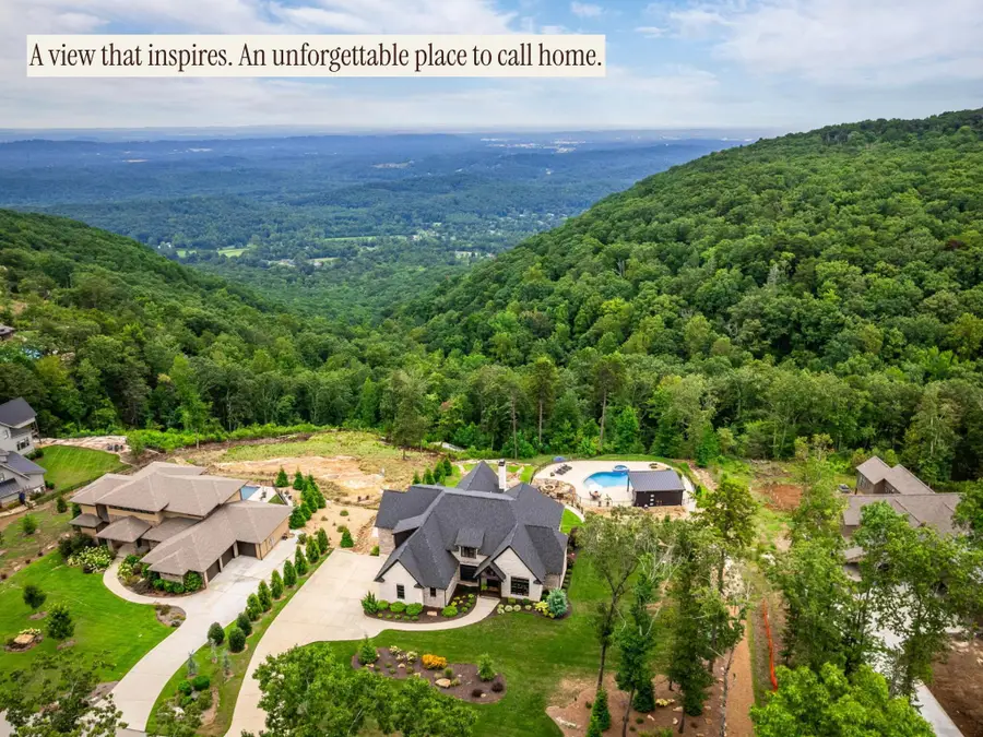 8008 Mountain Laurel Trail, Signal Mountain, TN 37377 - #2
