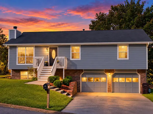 5301 Hunter Village Drive, Ooltewah, TN 37363