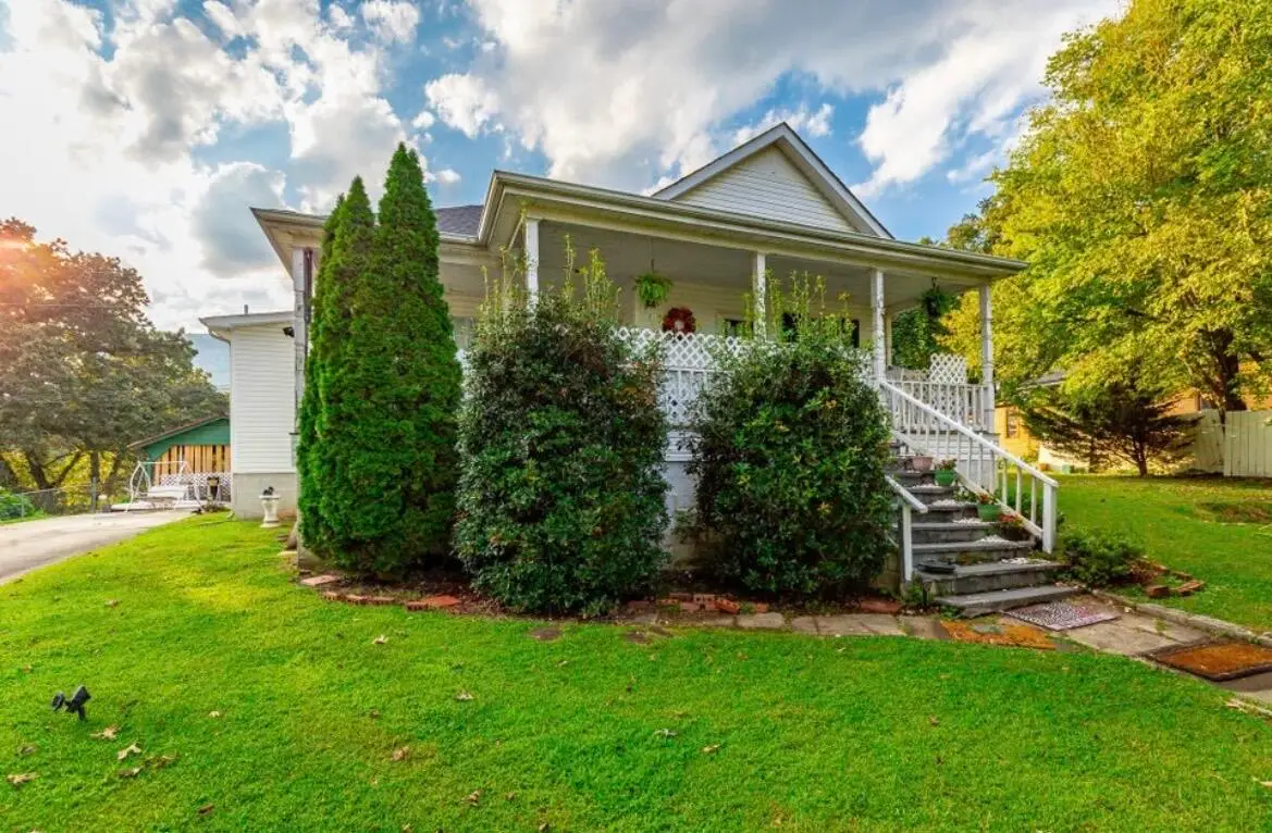 287 S Oak Street, Whitwell, TN 37397 - #1