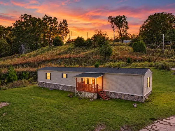 1240 Goose Pond Road, Whitwell, TN 37397