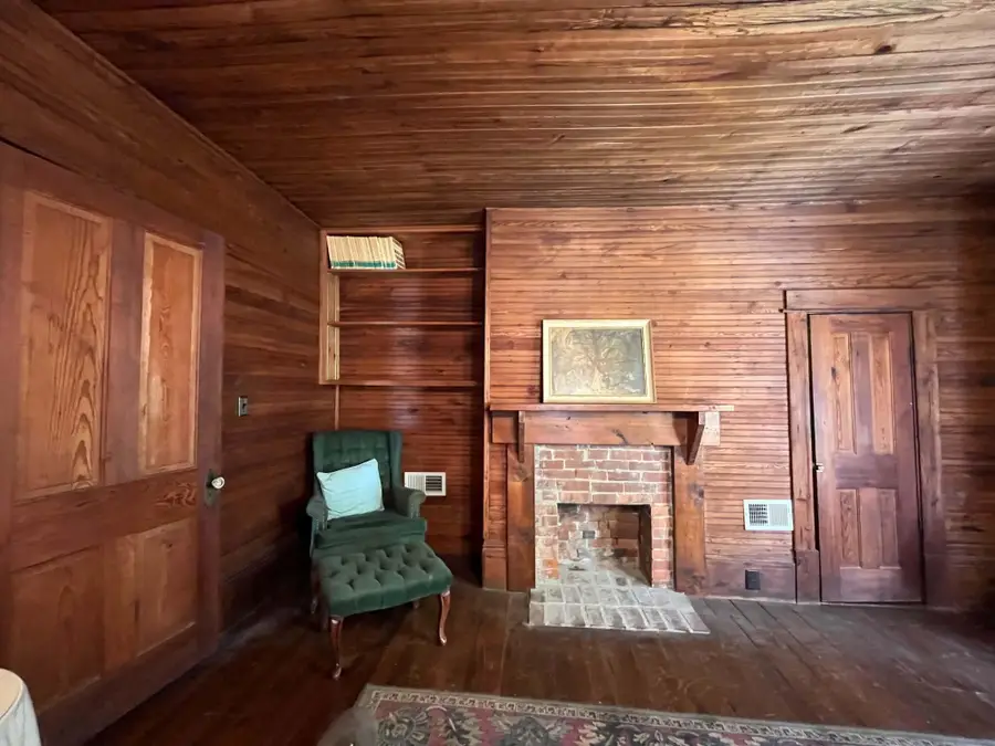 985 W Nickajack Road, Ringgold, GA 30736 - #2