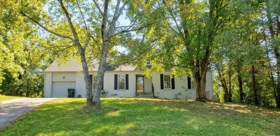 2208 Lyons Lane, Soddy Daisy, TN 37379 - #2