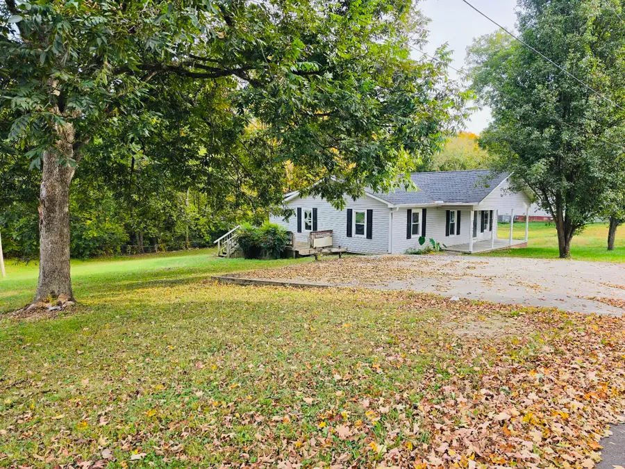 221 Wilkins Avenue, Etowah, TN 37331 - #3