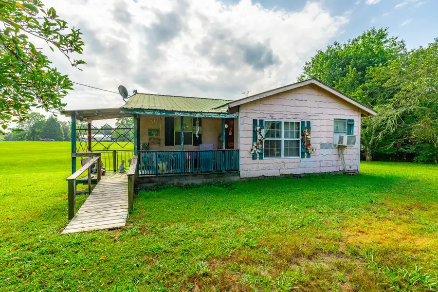 77 Bolton Road, Trenton, GA 30752 - #2