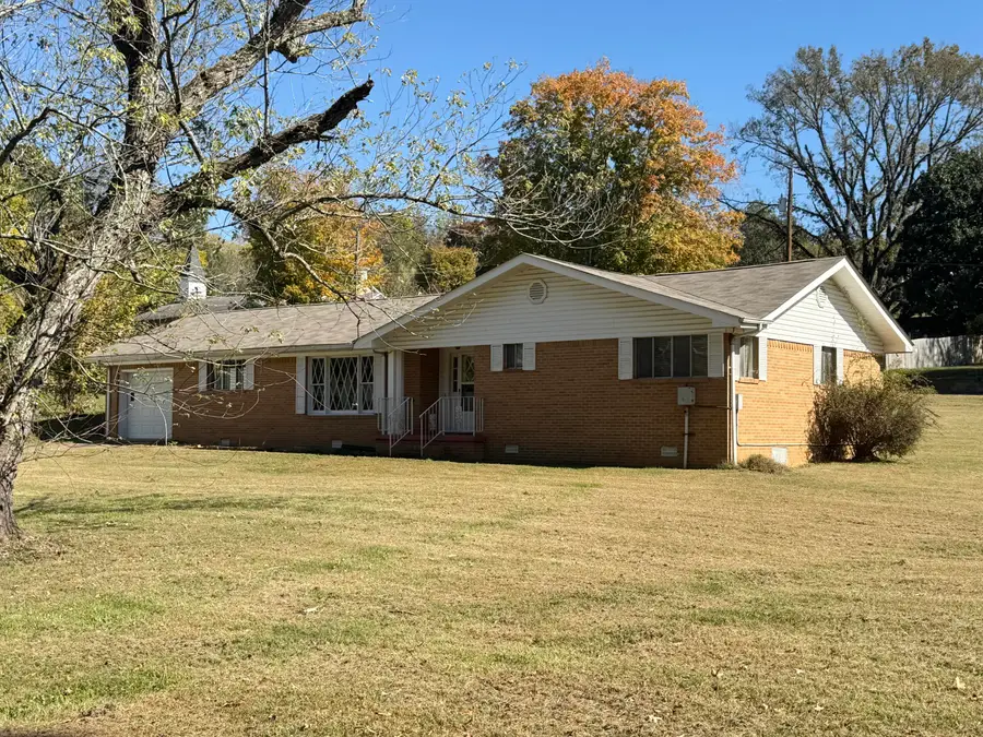 128 Bates Street Ne, Charleston, TN 37310 - #3