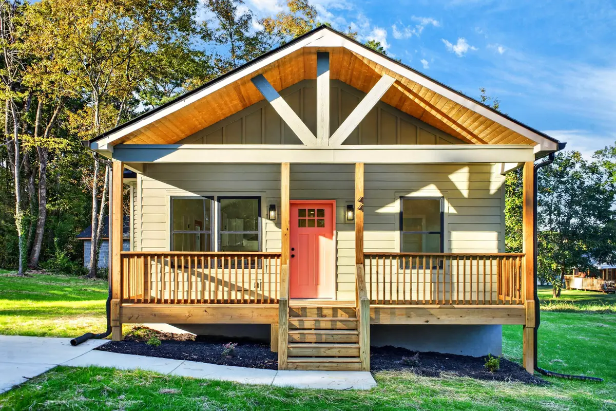 44 Cobb Circle, Rossville, GA 30741 - #1