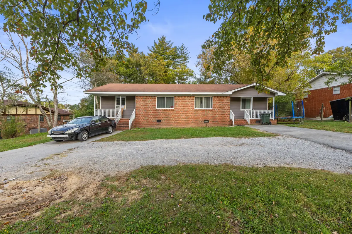 931 Cross Street, Rossville, GA 30741 - #1