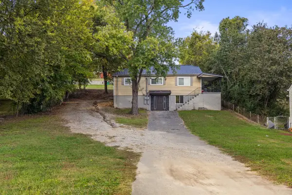 250 Mcafee Rd Road, Rossville, GA 30741