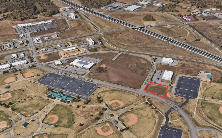 19 Park East Square, Jackson, TN 38305 - Image #3