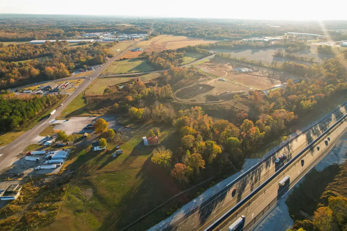 2049 E Highway 70, Jackson, TN 38305 - Image #1