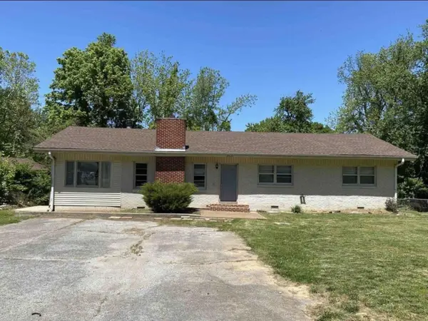 2425 St. Marys St Drive, Humboldt, TN 38343