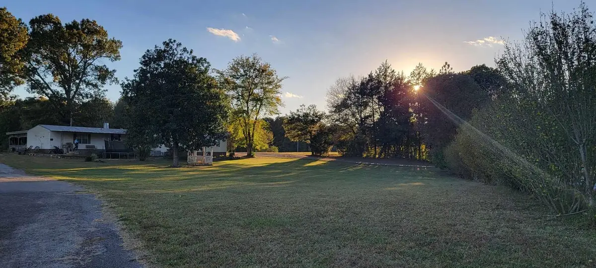 2110 Red Top Hill Road, Buchanan, TN 38222 - #1