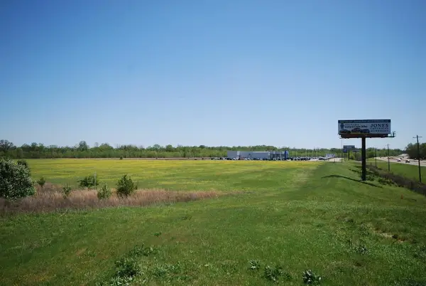 00 Highway 45, Humboldt, TN 38343