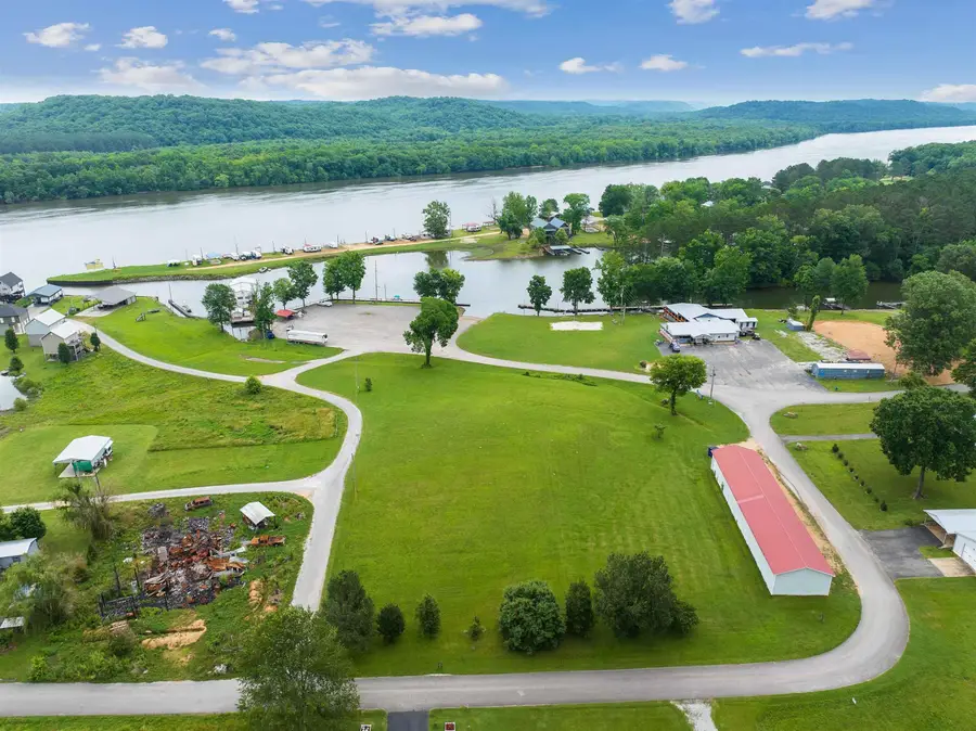 20 Ellen Lane, Decaturville, TN 38329 - Image #2