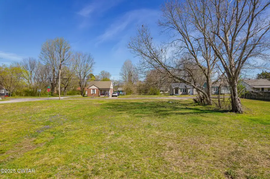 209 Peabody Avenue, Jackson, TN 38301 - Image #2