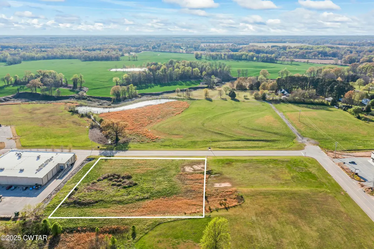 86 Garrett Drive, Medina, TN 38355 - Image #1