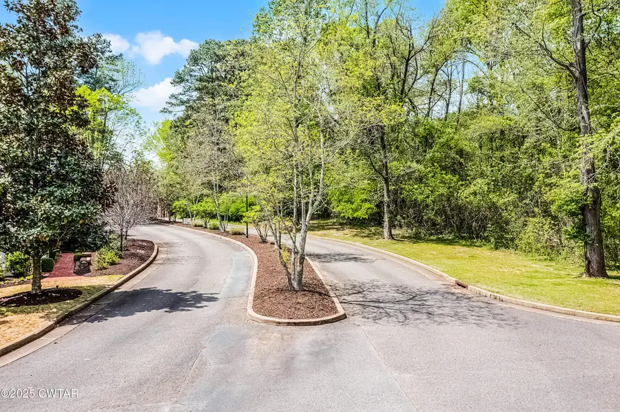 14 Belvedere Drive, Jackson, TN 38301 - Image #2