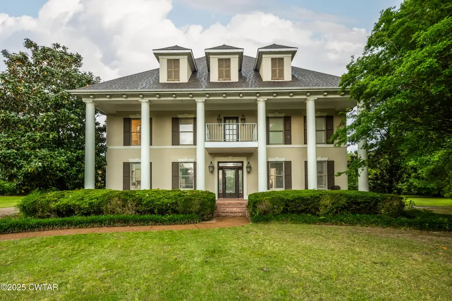 51 Crownpointe Cove, Jackson, TN 38305 - Image #2