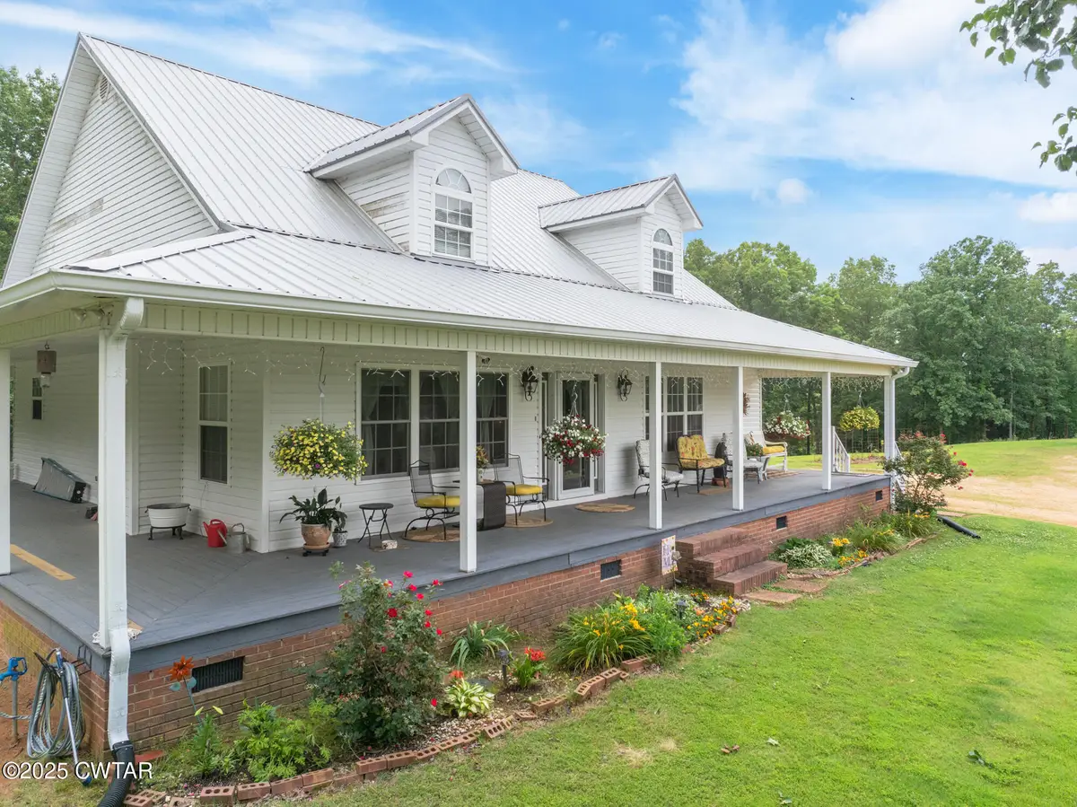 1401 Camper Road, Decaturville, TN 38329 - Image #1