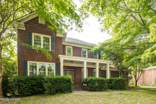 55 Brookstone Place, Jackson, TN 38305