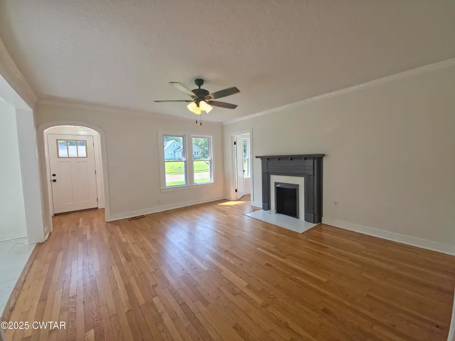 242 Broad Street N, Lexington, TN 38351 - Image #2