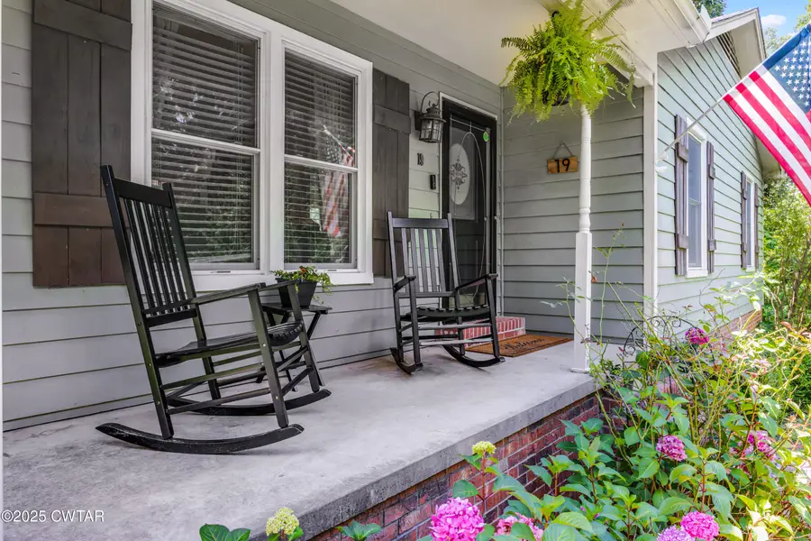 19 Lake Of The Woods Drive, Humboldt, TN 38343 - Image #2