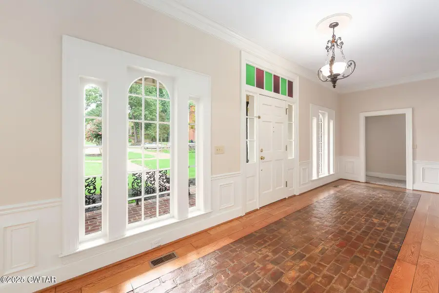 33 Natchez Place, Jackson, TN 38305 - Image #2