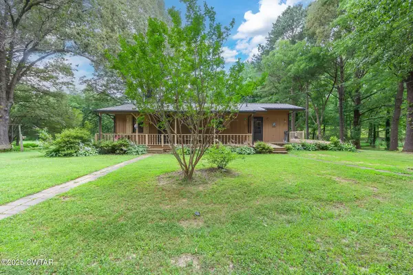 566 Simpson Road, Dyersburg, TN 38024