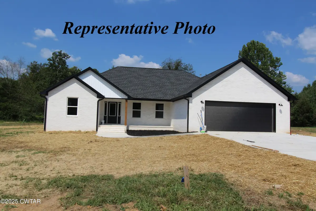 440 Oak Point Drive, Lexington, TN 38351 - Image #1