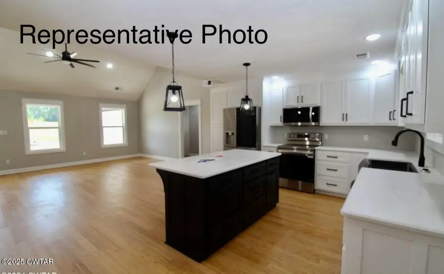 440 Oak Point Drive, Lexington, TN 38351 - Image #3